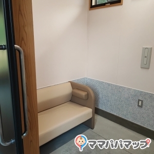 浜松市フラワーパーク(1F)の授乳室・オムツ替え台情報 画像2