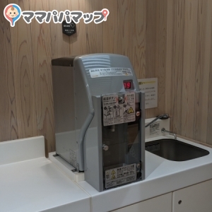 道の駅パティオにいがた(1F)の授乳室・オムツ替え台情報 画像9
