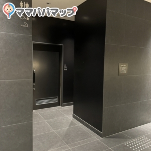 ダイワロイネットホテル京都駅前 PREMIER(1F)のオムツ替え台情報 画像3