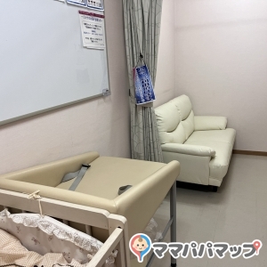 霞城セントラル(1階　北側出入口付近)の授乳室・オムツ替え台情報 画像2