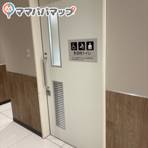Seria ヤオコー松戸上本郷店の授乳室・おむつ替え台の写真(2枚目)