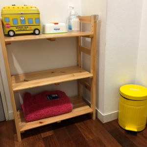 おしりふきや授乳クッション、ブランケットが置いてありました