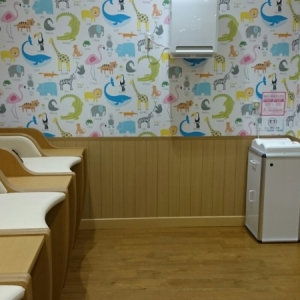 近鉄百貨店 生駒店(4F)の授乳室・オムツ替え台情報 画像26