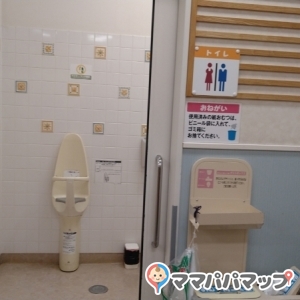 イオン姫路大津店(2F)の授乳室・オムツ替え台情報 画像9