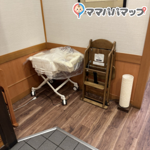 和食麺処サガミ 豊山店のオムツ替え台情報 画像4