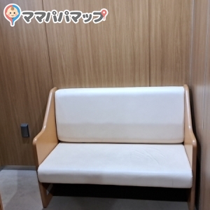 名古屋市東山動植物園(アジアゾウ広場休憩所	)の授乳室・オムツ替え台情報 画像2