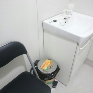 コメリ 現場(1F)の授乳室・おむつ替え台の写真(2枚目)