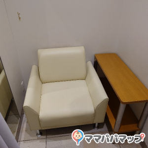 椅子が大きく快適でした。また、流れる癒し系BGMも良かったです。