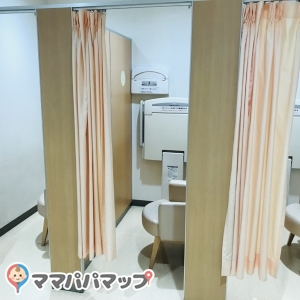 島忠ホームズ川崎大師店(1F 西側)の授乳室・オムツ替え台情報 画像3