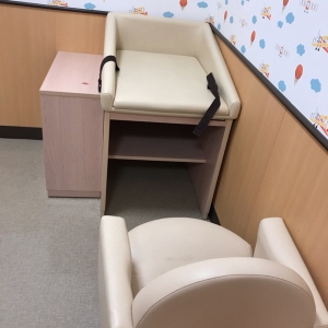 イオンタウン成田富里(2F)のオムツ替え台情報 画像1