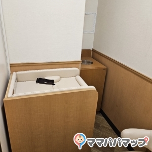 ライフ毛馬店(1F)の授乳室・オムツ替え台情報 画像5