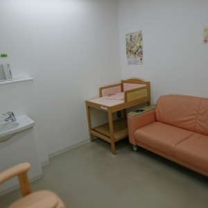 練馬ぴよぴよ一時預り室(4F)の授乳室・オムツ替え台情報 画像2