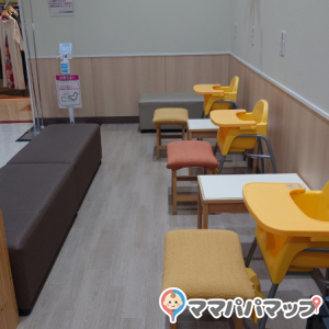 イオンタウン郡山 おしゃれ館(B1)の授乳室・オムツ替え台情報 画像4