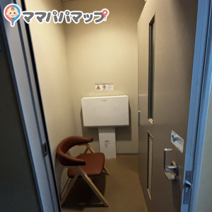 キャンパスプラザ(4F)の授乳室・おむつ替え台の写真(3枚目)