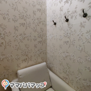 新光三越A11(6F)の授乳室・おむつ替え台の写真(1枚目)