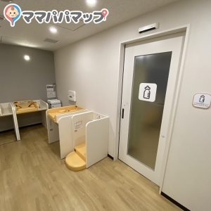 グランベリーパーク　(1F)の授乳室・オムツ替え台情報 画像4
