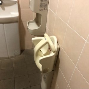 ファッションセンターしまむら久が原店(3F)の授乳室・おむつ替え台の写真(3枚目)