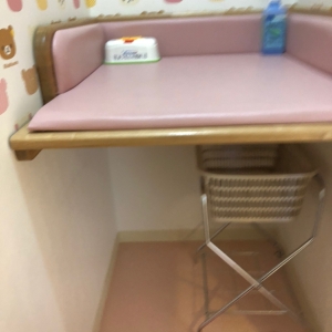 まつもと小児科(2F)の授乳室・オムツ替え台情報 画像2