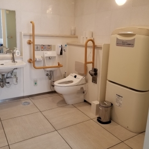 モンベル 品川店(1F)のオムツ替え台情報 画像3