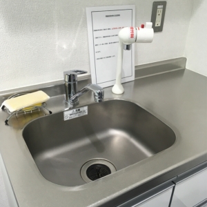 授乳室内の洗面台