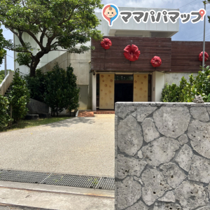 建物の入り口