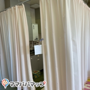 神谷南児童館(3F)の授乳室・オムツ替え台情報 画像1