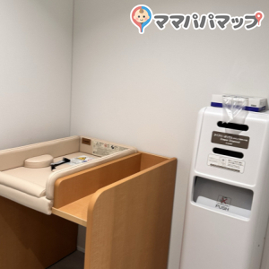 MoN Takanawa(1F)の授乳室・おむつ替え台の写真(7枚目)