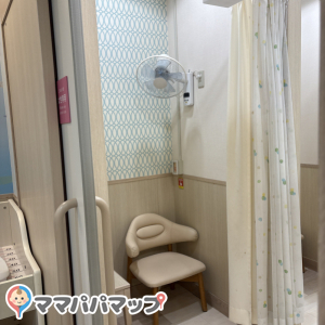 アルパーク　東棟(1F)の授乳室・オムツ替え台情報 画像7