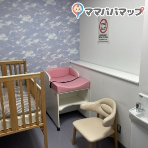 浦安市　中央公民館(1F)の授乳室・オムツ替え台情報 画像6
