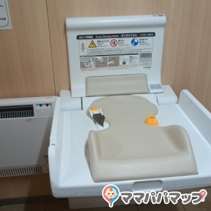 多目的トイレ内