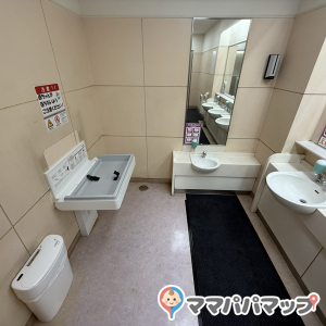 イオンモール姫路大津店（西側イオンより）のオムツ替え台情報 画像1