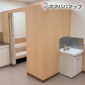 マクドナルド 茨木藤の里エディオン店の授乳室・オムツ替え台情報 画像4