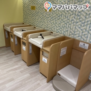 ららぽーと福岡(西口付近)(3F)の授乳室・おむつ替え台の写真(7枚目)