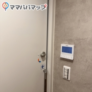 WEEKEND店内の授乳室・オムツ替え台情報 画像4