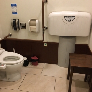 広い多目的トイレです。