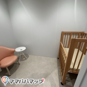 中央区立晴海図書館(3F)の授乳室・オムツ替え台情報 画像1