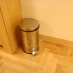 ディズニーアンバサダーホテル(2階 プール入口)の授乳室・オムツ替え台情報 画像9