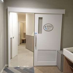 授乳室(入口)