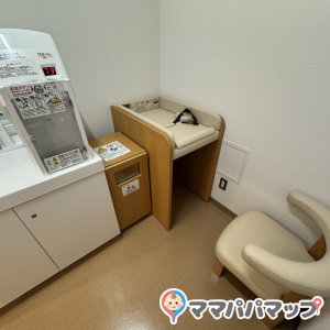 藤井寺市立にぎわい・まなび交流館 アイセルシュラホール（藤井寺市立観光・歴史文化交流センター／藤井寺市立生涯学習センター／藤井寺市立公民館）(1F)の授乳室・オムツ替え台情報 画像3