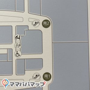 ららぽーと立川立飛(3F 南側ベビー休憩室)の授乳室・オムツ替え台情報 画像1