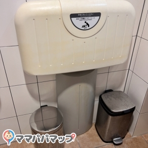 ベビーシート、ゴミ箱