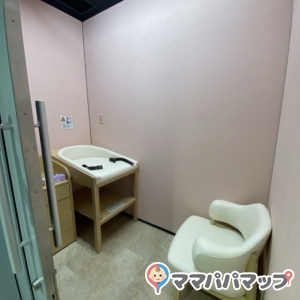 ㈱SUBARU 本社(1F)の授乳室・オムツ替え台情報 画像2