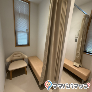 上野動物園内(1F)の授乳室・オムツ替え台情報 画像1