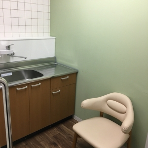 ATM横の授乳スペース