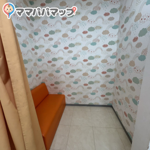ゆめタウン南岩国(2F)の授乳室・おむつ替え台の写真(1枚目)