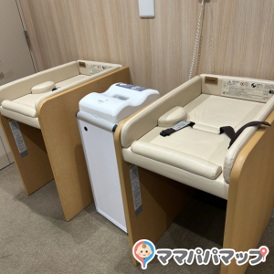おおたかの森S･C ANNEX2(4F)の授乳室・おむつ替え台の写真(1枚目)