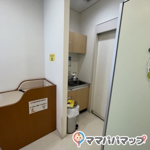 東京トヨペット Ｔ－プラザ金町店 （トヨタ新車販売店）(1F)の授乳室・オムツ替え台情報 画像8