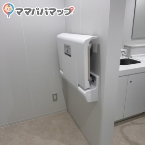 中央区立晴海図書館(3F)の授乳室・オムツ替え台情報 画像2
