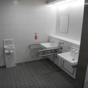 東京メトロ有楽町線(日比谷方面改札内)のオムツ替え台情報 画像2