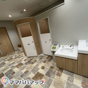 アミュプラザ長崎新館(3F)の授乳室・オムツ替え台情報 画像4